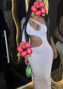 664428820: Chica busca chico en Cádiz