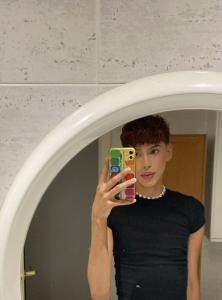 Chico busca chica en Málaga: 