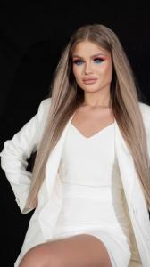 Chica busca chico en Almería: 