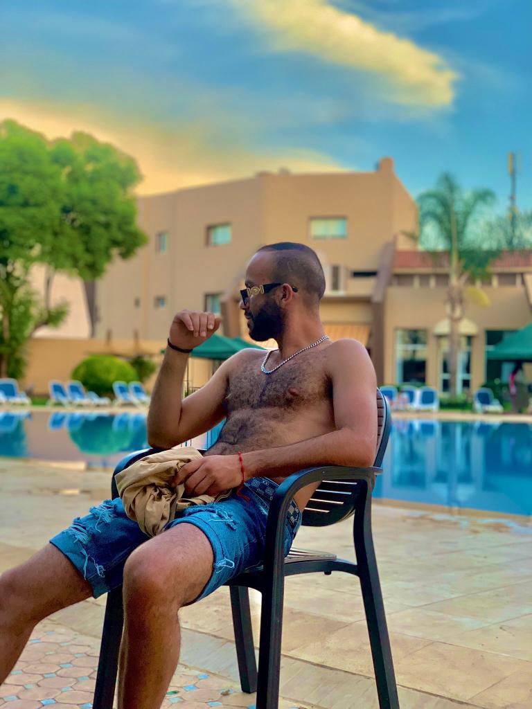 Chico busca chica en Mallorca: 