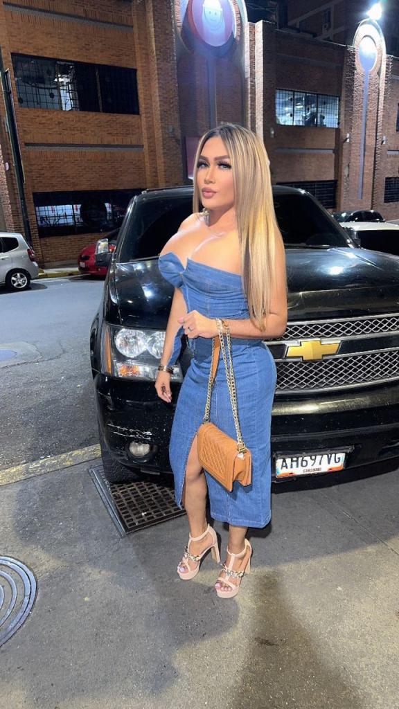 671153247: Transexual en Las Palmas