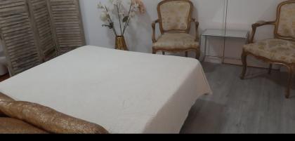 634070748: Chica busca chico en Valencia