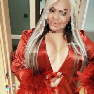 614702696: Chica busca chico en Sevilla