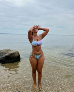 610352691: Chica busca chico en Barcelona