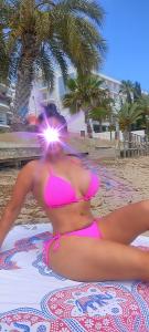 666945316: Chica busca chico en Ibiza
