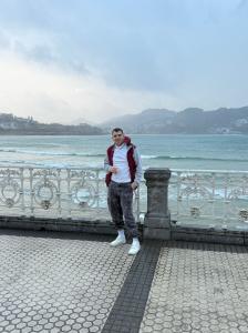 Chico busca chica en Alicante: 