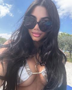 Chica busca chico en Tenerife: 