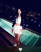 617746381: Chica busca chico en Madrid