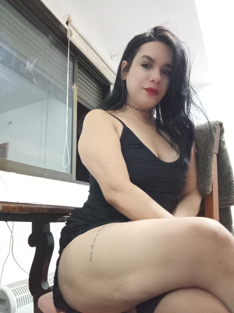 Chica busca chico en Granada: 