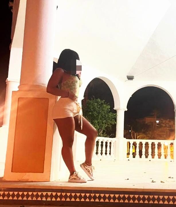 Chica busca chico en Barcelona: 