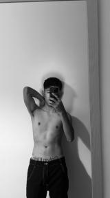 671468851: Chico busca chica en Las Palmas