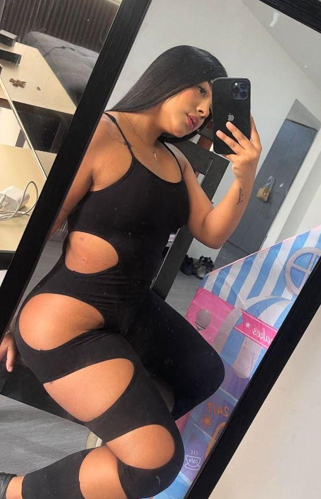 643883124: Chica busca chico en Cáceres