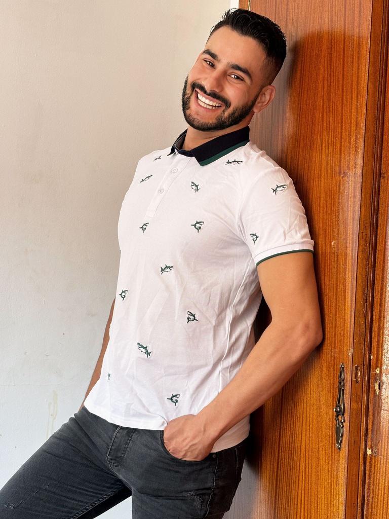 Chico busca chica en Lérida: 