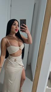 605631549: Chica busca chico en Barcelona