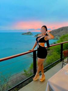 602598446: Chica busca chico en Cantabria