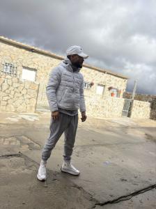 633376662: Chico busca chica en Cádiz