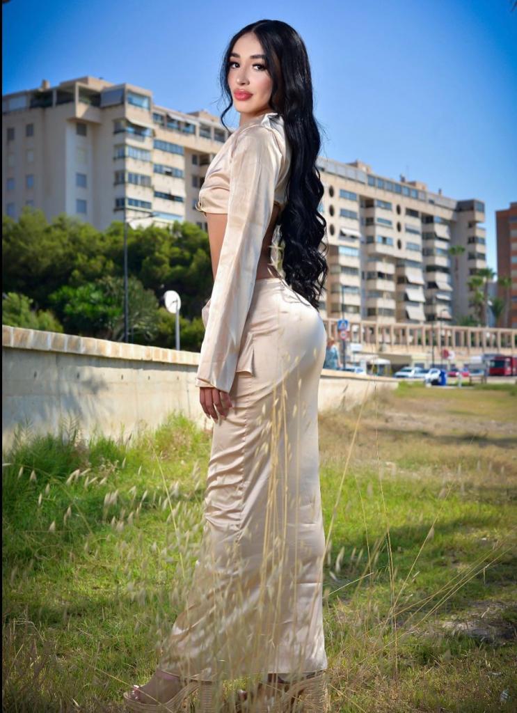 Chica busca chico en Barcelona: 