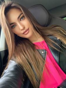 610393205: Chica busca chico en Mallorca