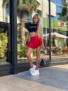 Chica busca chico en Mallorca: 