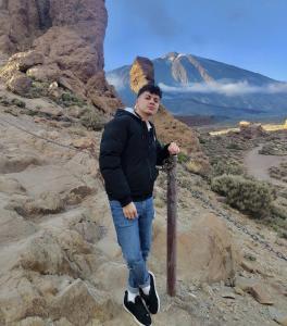 722273794: Chico busca chica en Pontevedra