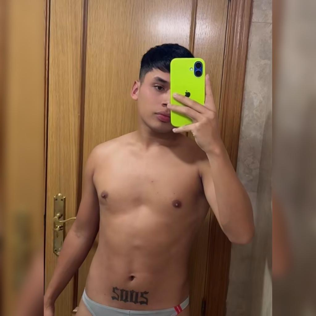 631232992: Chico busca chica en Tarragona