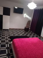 659838608: Chica busca chico en Valencia