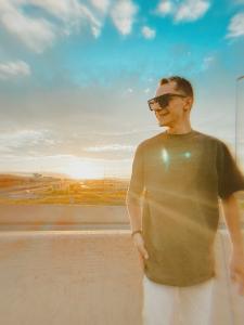 Chico busca chica en Valencia: 