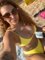 673764599: Chica busca chico en Gerona