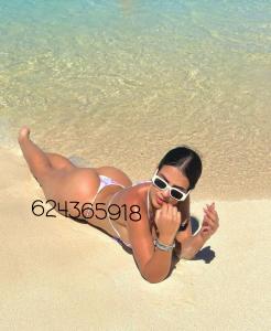 Chica busca chico en Huelva: 