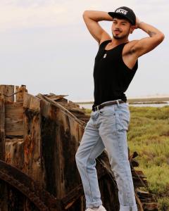 Chico busca chica en Barcelona: 