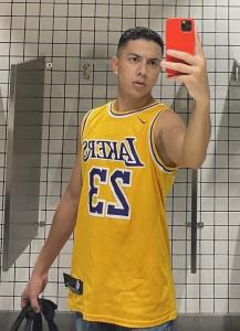 Chico busca chica en Alicante: 