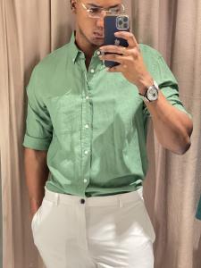 Chico busca chica en Barcelona: 