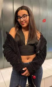 Chica busca chico en Tenerife: 