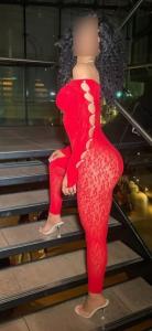 685213056: Chica busca chico en Barcelona