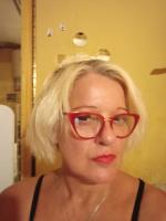 634748491: Chica busca chico en Valencia