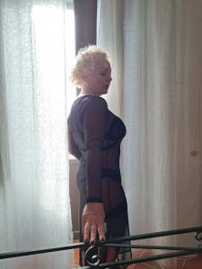 Chica busca chico en Barcelona: 