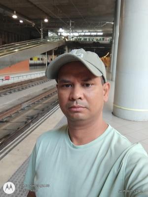 Chico busca chica en Castellón: 