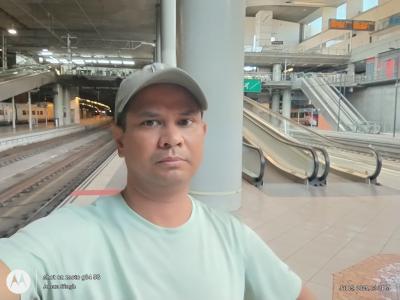 Chico busca chica en Castellón: 