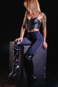 Chica busca chico en Sevilla: 