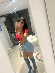 632850161: Chica busca chico en Barcelona