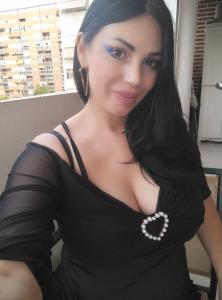 691323225: Chica busca chico en Alicante