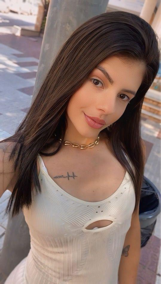 Chica busca chico en Barcelona: Chica busca chico