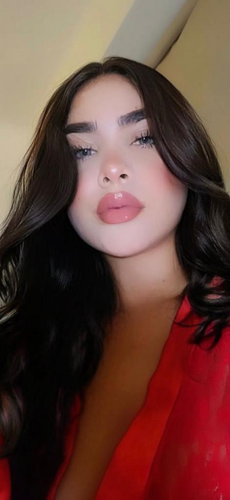 632879499: Chica busca chico en Tarragona