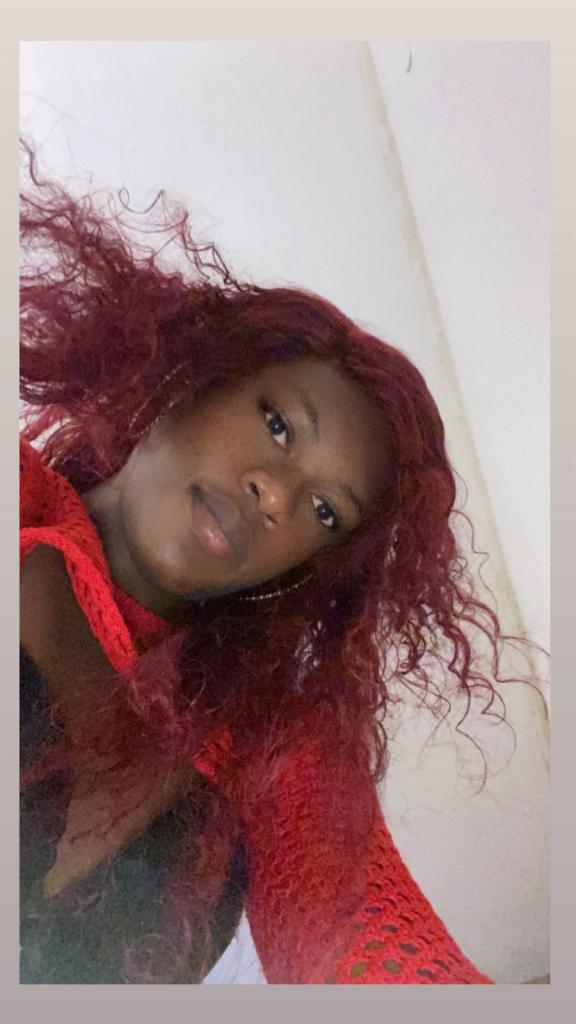 687123603: Transexual en Barcelona