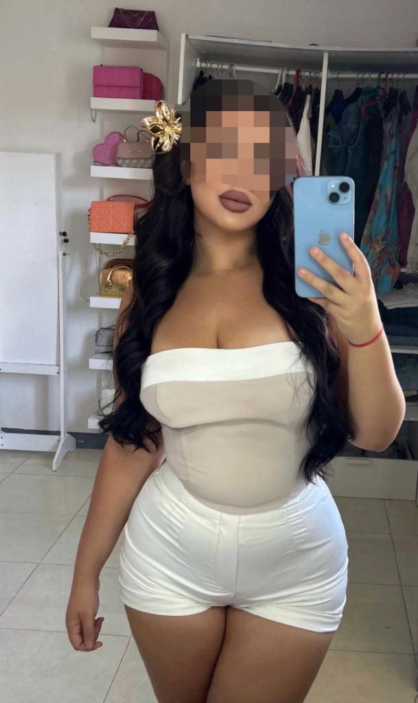 Chica busca chico en Cádiz: 