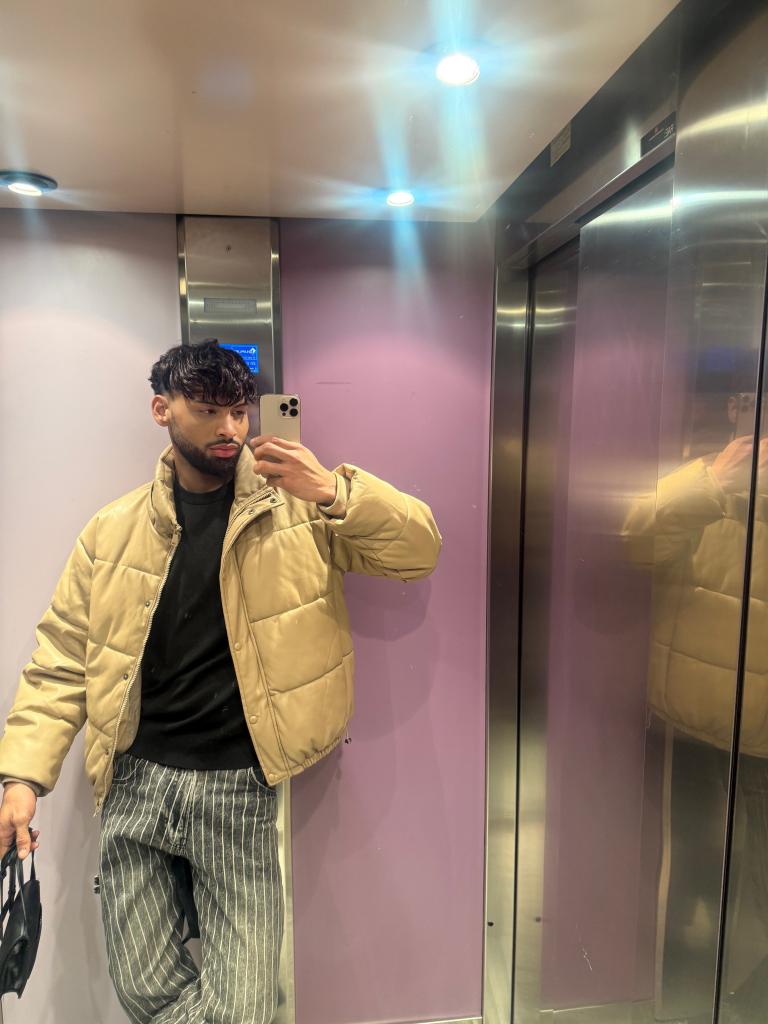 Chico busca chica en La Coruña: 