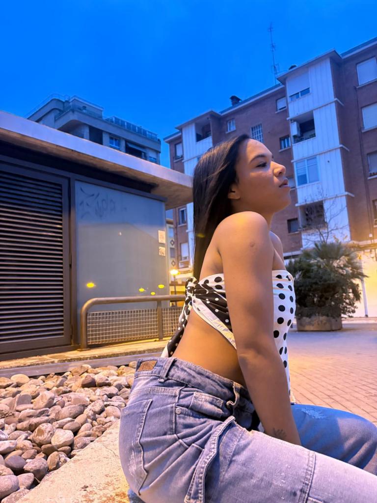 Chica busca chico en La Rioja: 