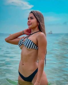 742052345: Chica busca chico en Castellón