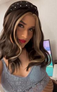 617417935: Chica busca chico en Madrid