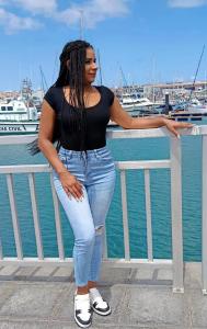 641523467: Chica busca chico en Murcia